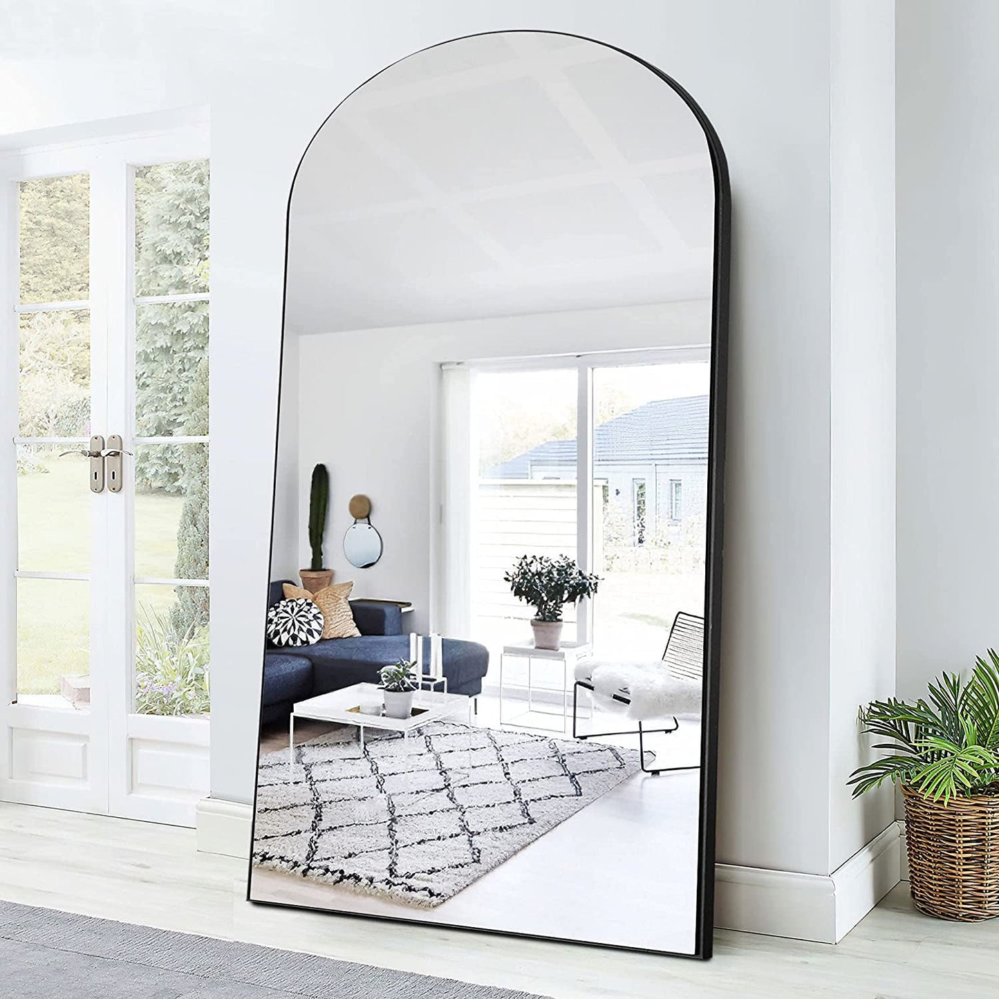 Black Wood Frame Arched Mirror