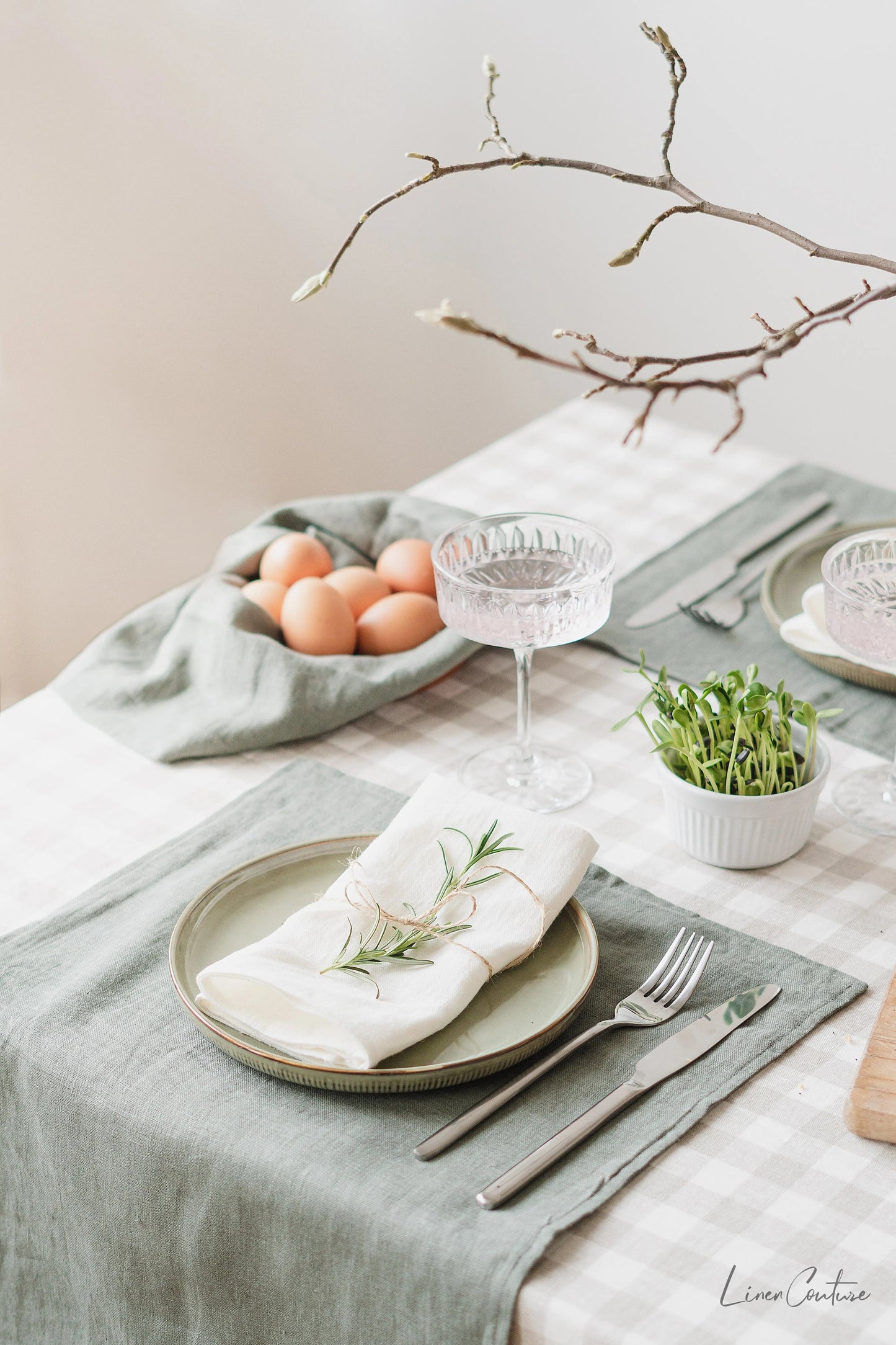 Natural linen napkins