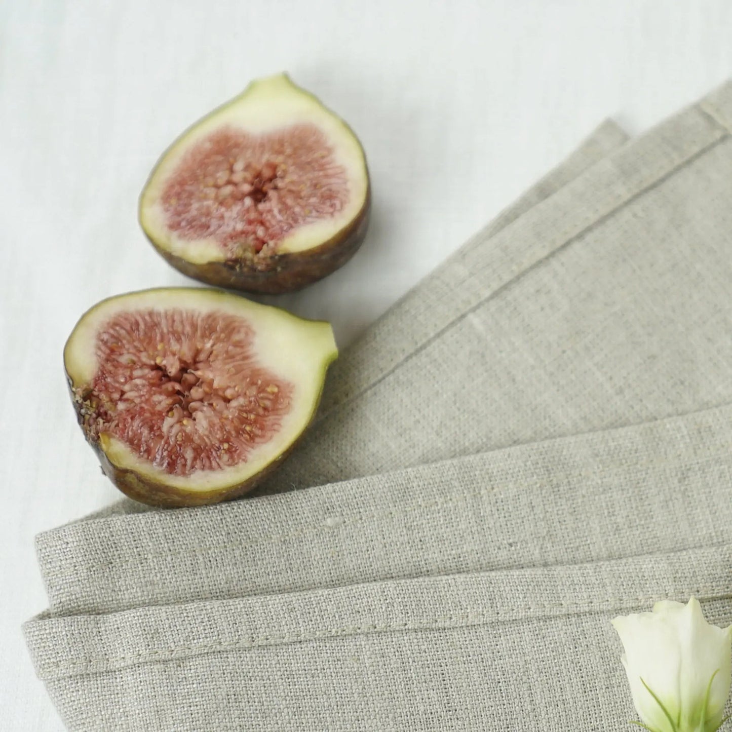 Natural linen napkins